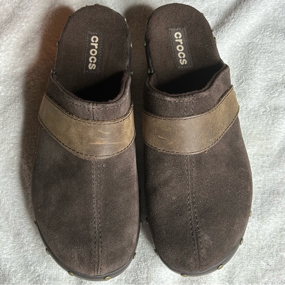 CROCS Womens Brown Suede Slip On Clog Mule Classic Casual Comfort sz w8. - Picture 1 of 7